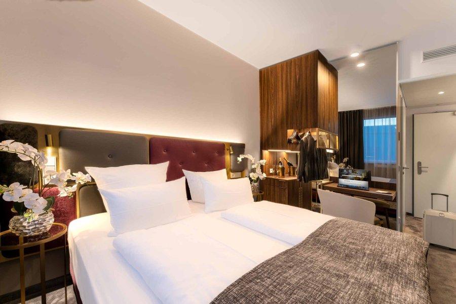 Plaza Premium Muenchen Hotel Ngoại thất bức ảnh